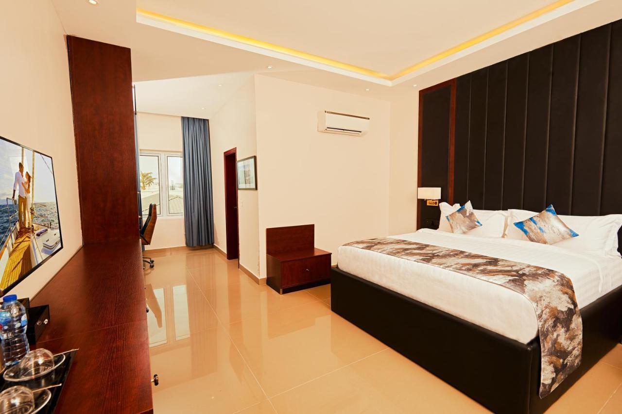 The Yacht Hotel Sea Front Lekki Phase 1 Lagos Zewnętrze zdjęcie