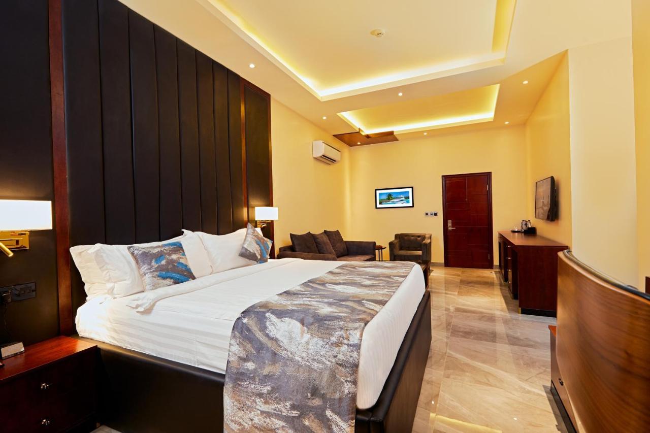 The Yacht Hotel Sea Front Lekki Phase 1 Lagos Zewnętrze zdjęcie